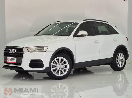 AUDI Q3 1.4 TFSI AMBIENTE FLEX 4P S TRONIC